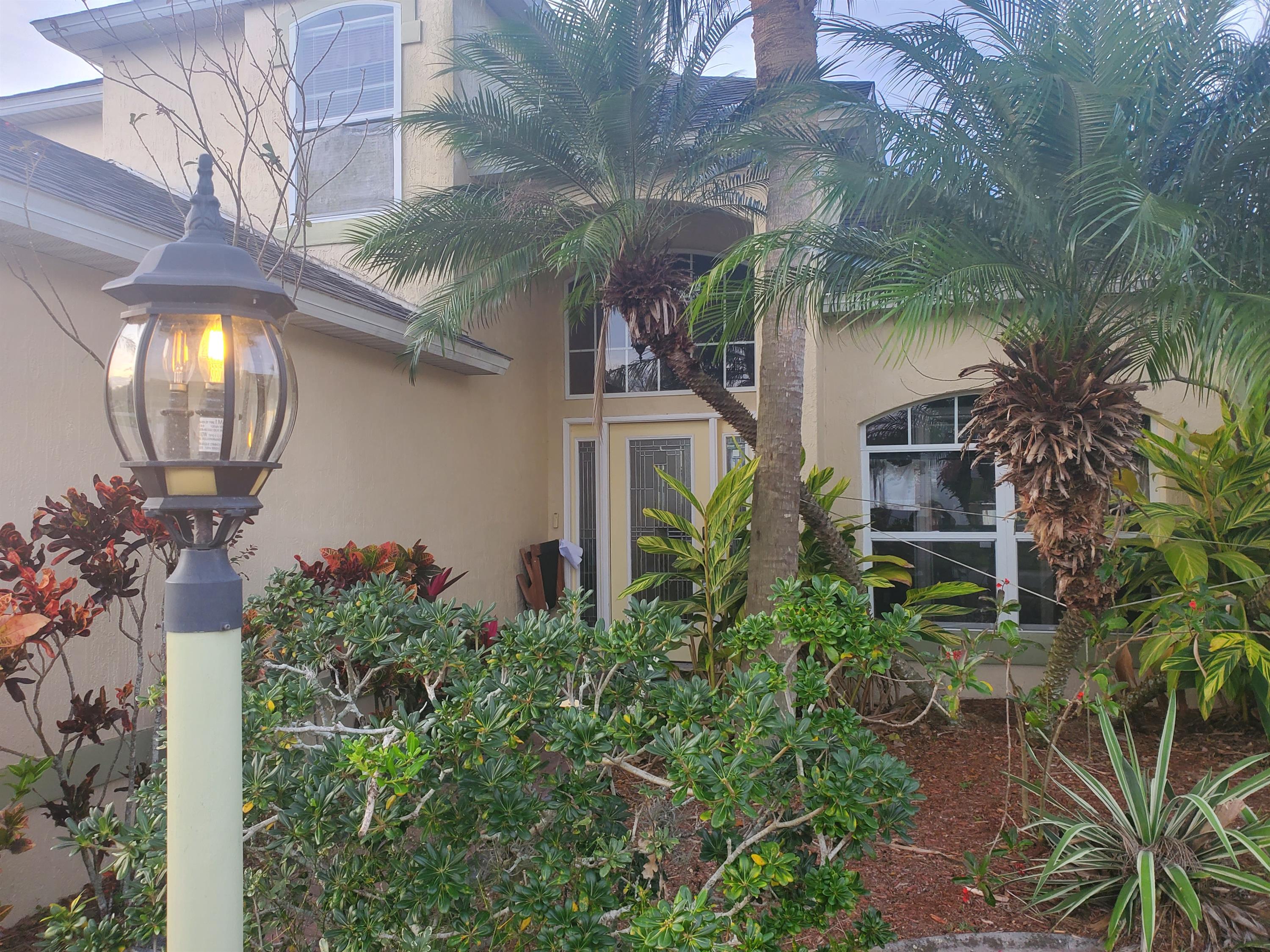 1104 Plover Place